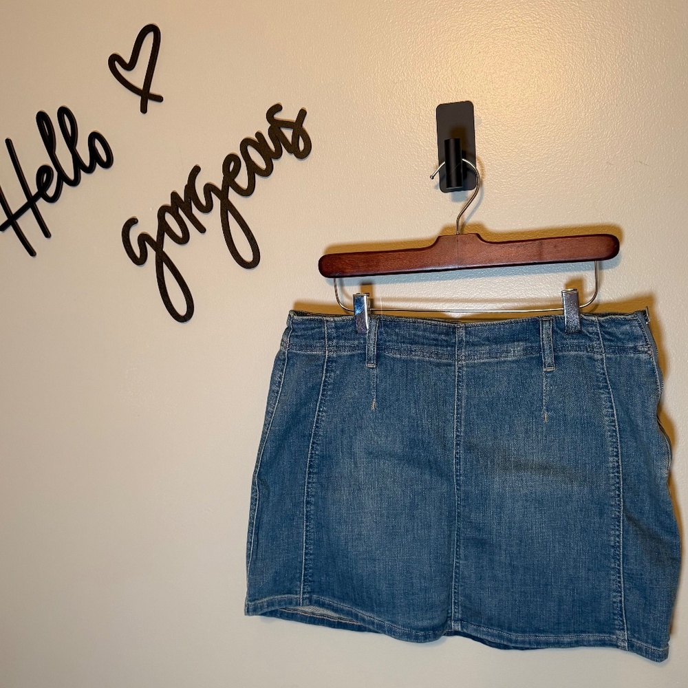 NWOT Free People We the Free Daylight Denim Mini Skirt sz 32 - Picture 4 of 9